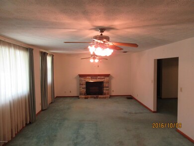 5726 Jammes Rd, Jacksonville, FL 32244 - photo 2