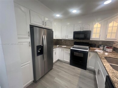 11227 SW 88th St unit 205 D, Miami, FL 33176 - photo 4