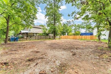504 NW B St, Bentonville, AR 72712 - photo 6