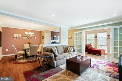 4129 S Four Mile Run Dr unit 303, Arlington, VA 22204 - photo 6