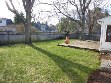 5 Edmond Dr, Nashua, NH 03063 - photo 4