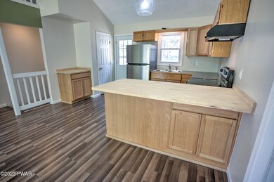 184 Eastwood Cir, Hawley, PA 18428 - photo 5