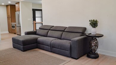 103 E Berkshire Ln, Mount Prospect, IL 60056 - photo 7