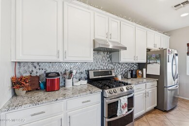 609 S Charles L McKay Place, Vail, AZ 85641 - photo 5