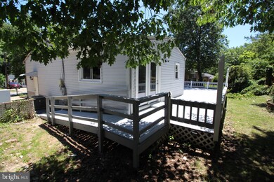 9003 Anna Dr, Clinton, MD 20735 - photo 6