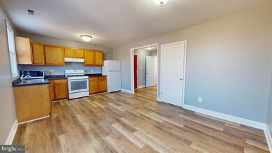 3564 Juneway unit B, Baltimore, MD 21213 - photo 5