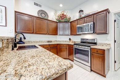 008_Kitchen