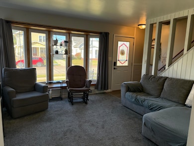 1317 S 20th St, Manitowoc, WI 54220 - photo 4