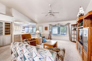 8240 E Natal Ave Mesa AZ 85209-large-006