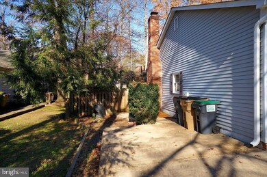 2043 Admiral Dr, Stafford, VA 22554 - photo 6