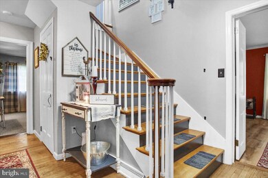 270 Maple Dr, Morgantown, PA 19543 - photo 3