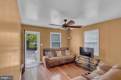 26 Benson Ave, Trenton, NJ 08610 - photo 4