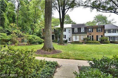 3565 Hamlet Place, Chevy Chase, MD 20815 - photo 3