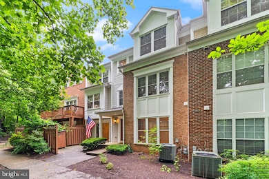 4339 Runabout Ln unit 178, Fairfax, VA 22030 - photo 2