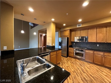 62 E Serene Ave unit 429, Las Vegas, NV 89123 - photo 2