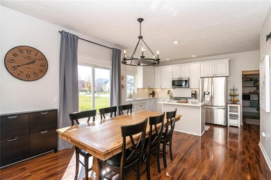 11783 Stepping Stone Dr, Fishers, IN 46037 - photo 6