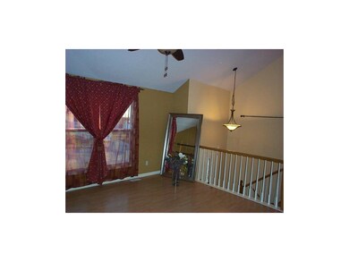 1608 Johnston Dr, Raymore, MO 64083 - photo 4