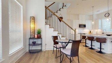 8952 Lavender Springs Dr, Houston, TX 77080 - photo 7