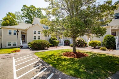 28 Lamplighter Ln unit 28, South Easton, MA 02375 - photo 4