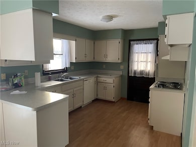 5971 Wooster Pike, Medina, OH 44256 - photo 2