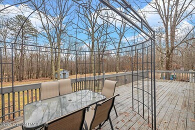 175 Pipher Rd, Pine Ridge, PA 18324 - photo 3