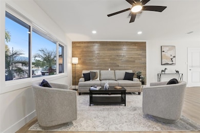 1226 Robin Hood Ln, Dunedin, FL 34698 - photo 5