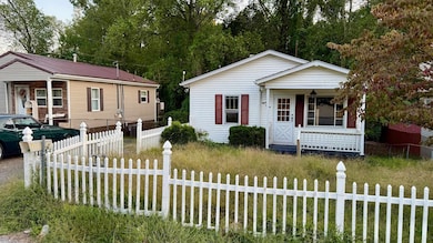 808 James St, Flatwoods, KY 41139 - photo 3