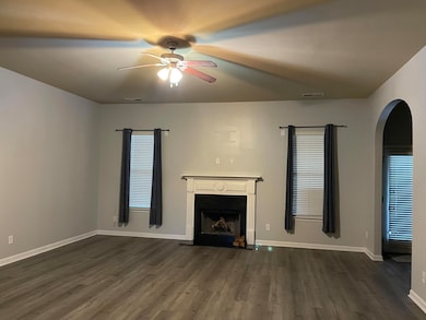 527 Telegraph Dr, Aiken, SC 29801 - photo 2