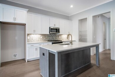 520 Preserve Pkwy, Hoover, AL 35226 - photo 4