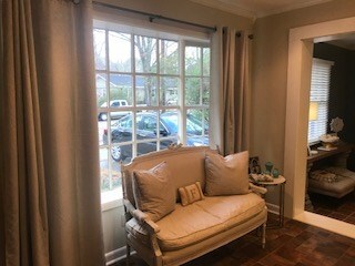 Picture Window inLiving/Dining