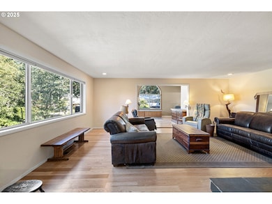 4050 Hilyard St, Eugene, OR 97405 - photo 5