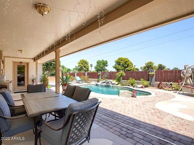 Resort Style Backyard!