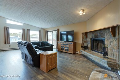 Living Room w/Fireplace