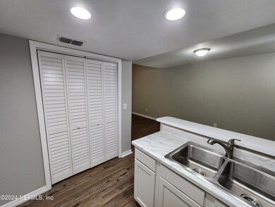 7605 Melissa Ct N, Jacksonville, FL 32210 - photo 7