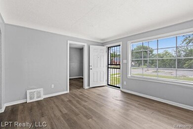 19633 Barlow St, Detroit, MI 48205 - photo 7