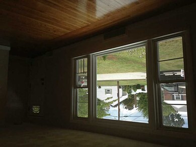 14 Tulip Cir, Cranston, RI 02920 - photo 4