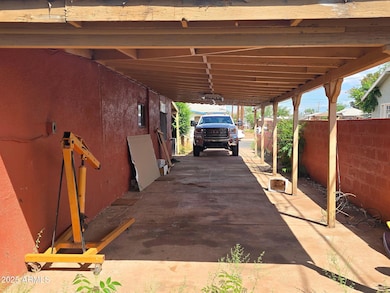 Carport 1