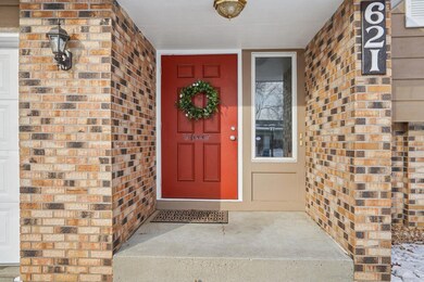 621 Menke Ave, Shakopee, MN 55379 - photo 4