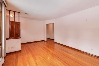 9032 30th St, Brookfield, IL 60513 - photo 7