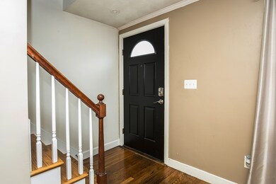 8 Chesbrough Rd, West Roxbury, MA 02132 - photo 3