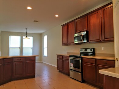 Kitchen / Breakfast Room