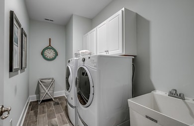 Ivey Laundry Room