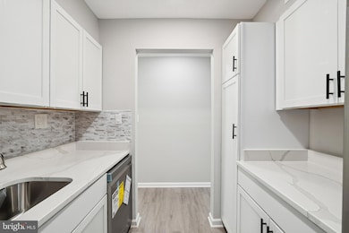 5806 Cove Landing Rd unit 304, Burke, VA 22015 - photo 5