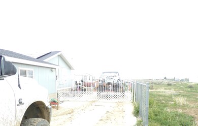 2148 58th St W, Rosamond, CA 93560 - photo 6