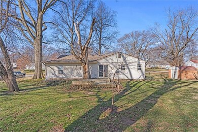 5121 Charles St, Shawnee, KS 66216 - photo 2