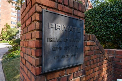 1209 29th St S unit 4, Birmingham, AL 35205 - photo 2