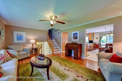 05Living Room