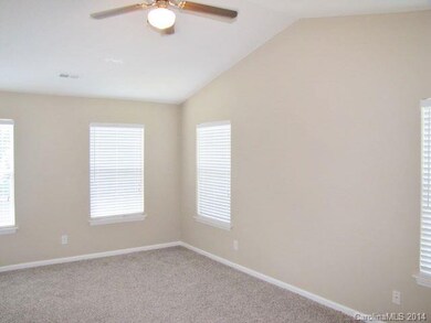 9201 Torrence Crossing Dr, Huntersville, NC 28078 - photo 7