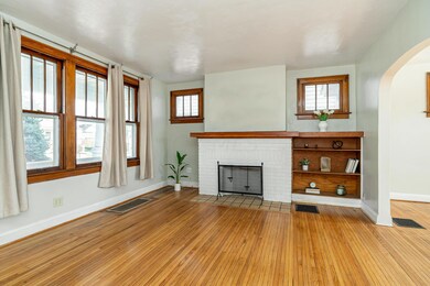 287 E. Jenkins Ave.