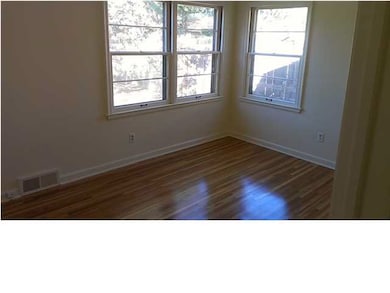 2nd bedroom.